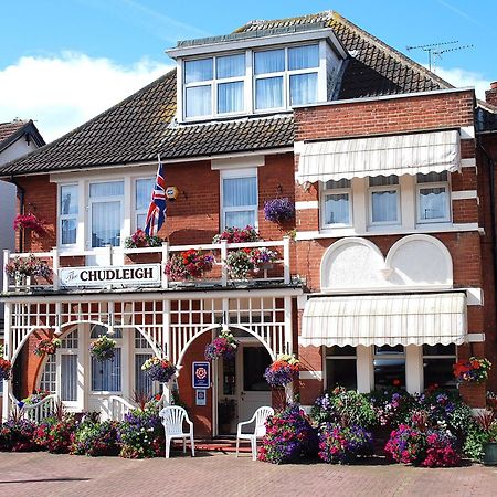 Hotel The Chudleigh Clacton-on-Sea Esterno foto