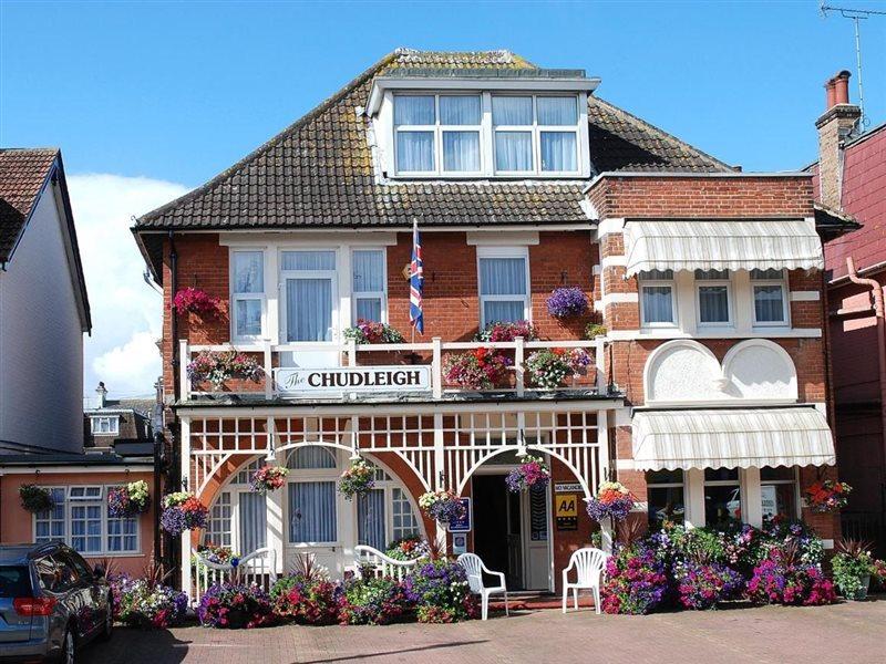 Hotel The Chudleigh Clacton-on-Sea Esterno foto