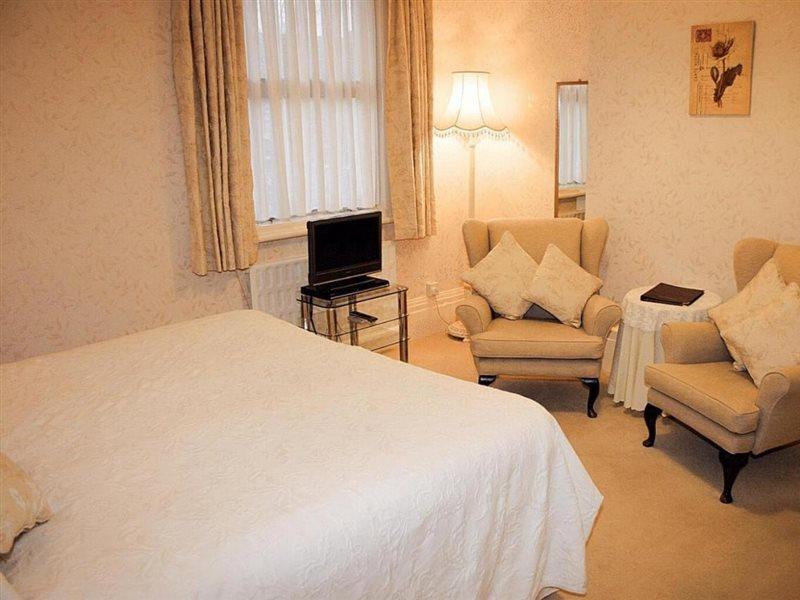 Hotel The Chudleigh Clacton-on-Sea Esterno foto