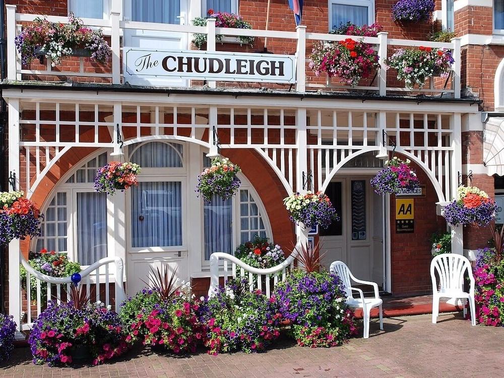 Hotel The Chudleigh Clacton-on-Sea Esterno foto