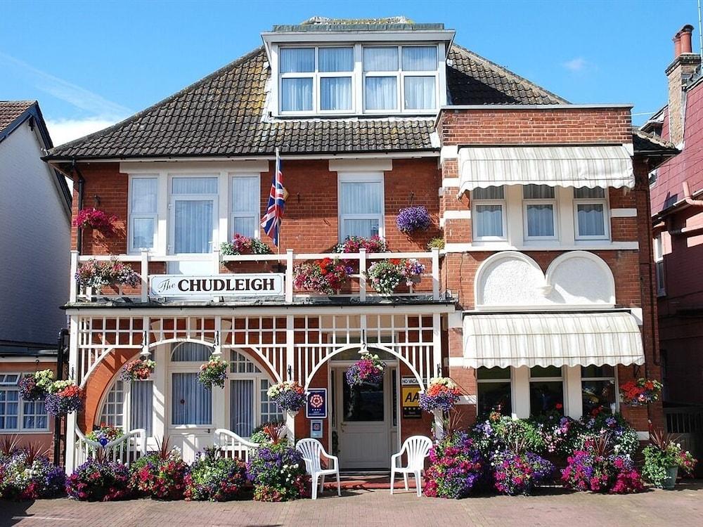 Hotel The Chudleigh Clacton-on-Sea Esterno foto